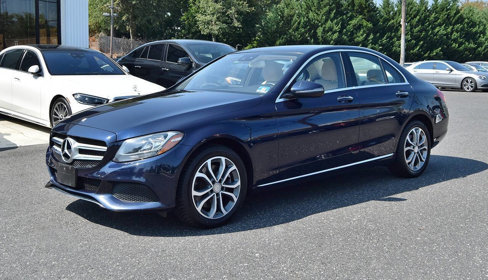 Used 2016 Mercedes-Benz C 300 4MATIC Sedan image 4