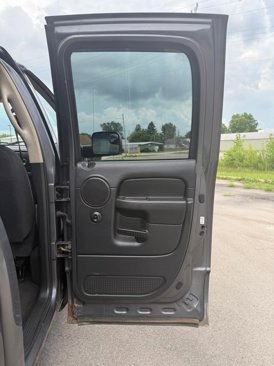 Used 2004 Dodge Ram 1500 Truck SLT w/ Sport Appearance Group image 17