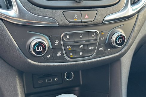 Used 2024 Chevrolet Equinox LT image 27
