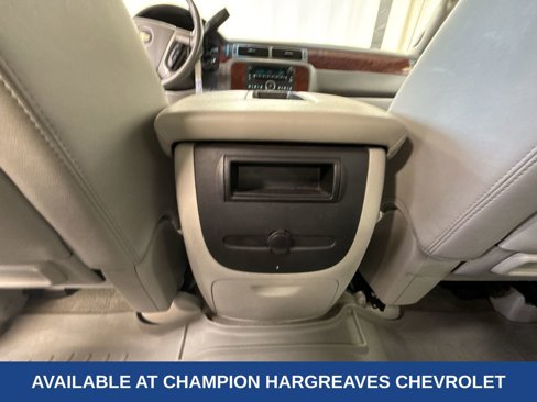 Used 2013 Chevrolet Silverado 1500 LTZ w/ LTZ White Diamond Edition image 30
