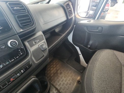 Used 2023 RAM ProMaster 2500 image 52
