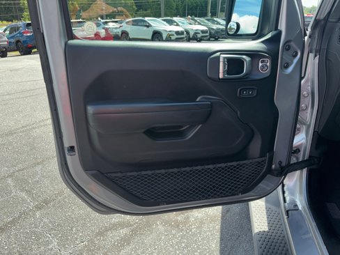 Used 2018 Jeep Wrangler Sport image 10