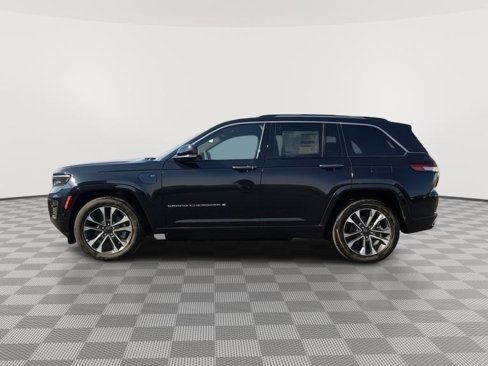 New 2023 Jeep Grand Cherokee Overland w/ Rear Seat Video Group I image 2