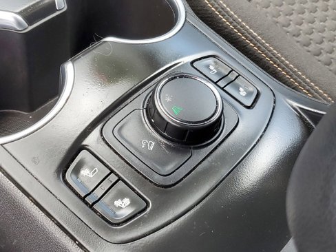 Used 2019 GMC Terrain SLE w/ Driver Convenience Package image 24