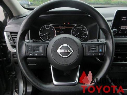 Used 2024 Nissan Rogue SV image 13
