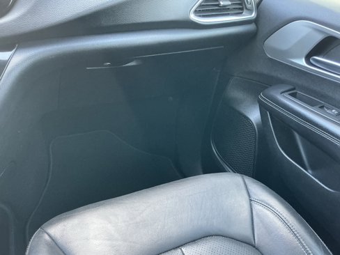Used 2019 Chrysler Pacifica Touring-L Plus w/ Advanced Safetytec Group image 54