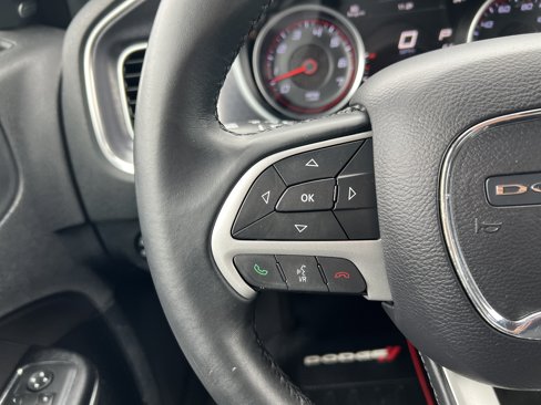 Used 2015 Dodge Charger SXT image 27