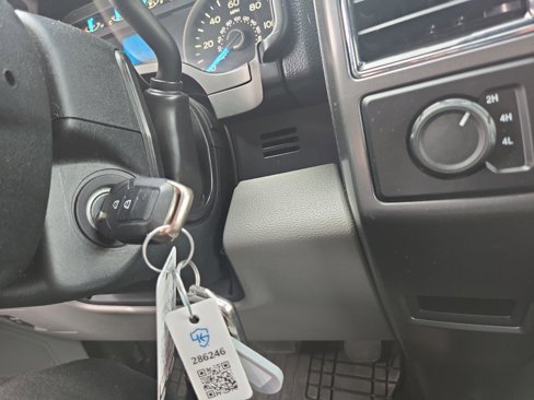 Used 2019 Ford F150 XLT image 26