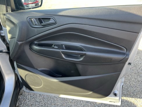 Used 2016 Ford Escape S image 13