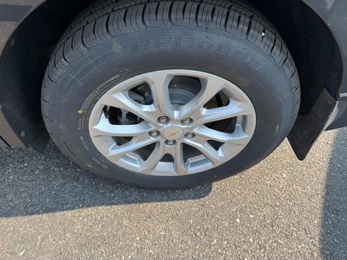 Used 2020 Chevrolet Equinox LT image 37