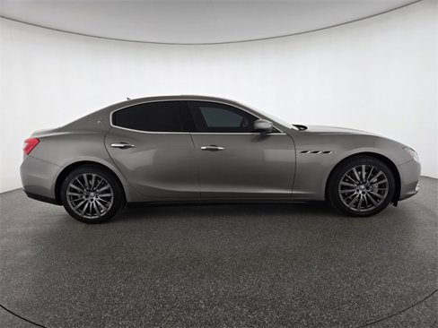 Used 2017 Maserati Ghibli image 28