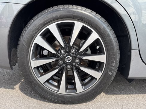 Used 2018 Nissan Altima 2.5 SL image 12