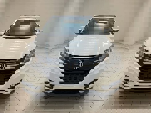 Used 2018 Honda HR-V EX-L image 24