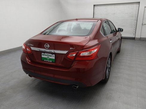 Used 2017 Nissan Altima 2.5 SV w/ Convenience Package image 7