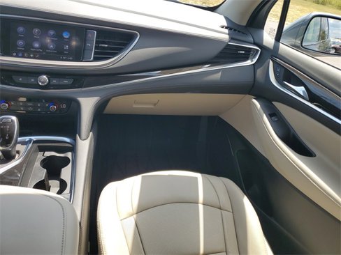 Used 2020 Buick Enclave Essence w/ LPO, Floor Liner Package image 28
