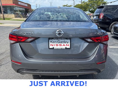 Used 2021 Nissan Sentra SV image 6