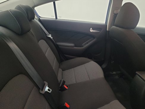 Used 2018 Kia Forte LX image 19