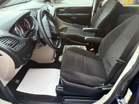 Used 2013 Dodge Grand Caravan SE image 11