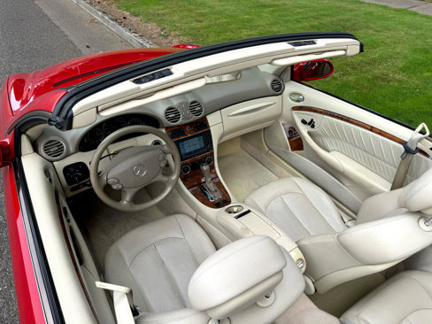 Used 2007 Mercedes-Benz CLK 350 Cabriolet image 27