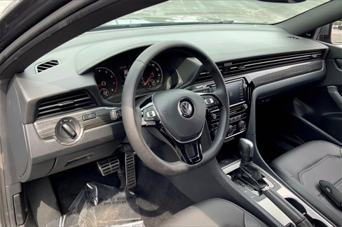 Used 2021 Volkswagen Passat 2.0T R-Line image 15