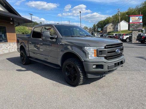 Used 2018 Ford F150 XLT w/ Equipment Group 302A Luxury image 11