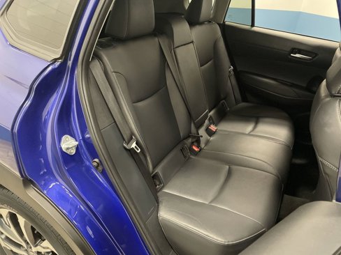 Used 2023 Toyota Corolla Cross XLE w/ Convenience Package image 32