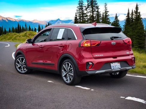 Used 2020 Kia Niro Touring image 5