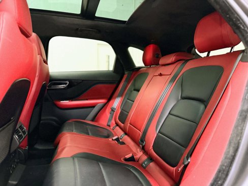 Used 2019 Jaguar F-PACE S image 18