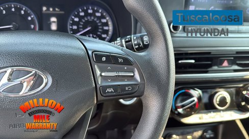 Used 2022 Hyundai Kona SEL image 19