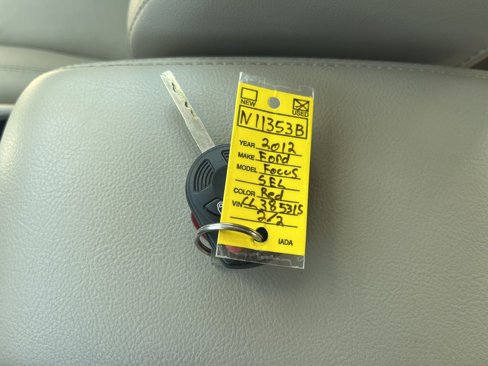 Used 2012 Ford Focus SEL image 20