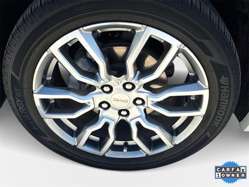Used 2022 GMC Terrain Denali w/ Denali Premium Package image 11