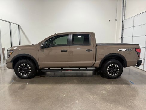 Used 2020 Nissan Titan PRO-4X image 8