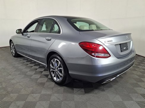 Used 2016 Mercedes-Benz C 300 4MATIC Sedan image 7