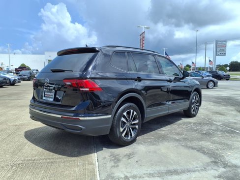 Used 2022 Volkswagen Tiguan S image 4