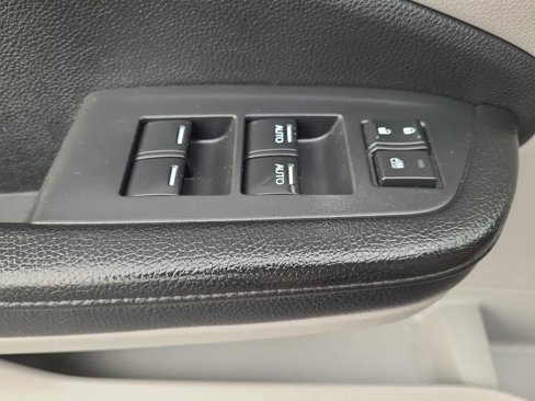 Used 2017 Honda Pilot EX-L image 33