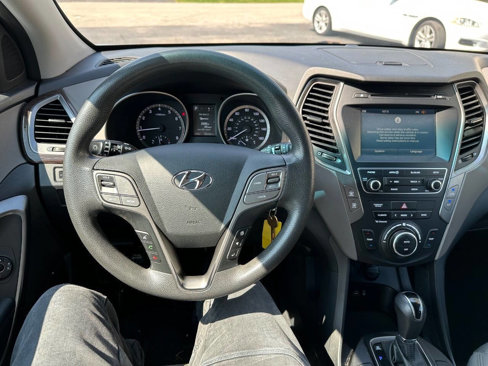 Used 2017 Hyundai Santa Fe Sport image 13