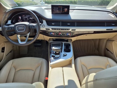 Used 2018 Audi Q7 2.0T Premium Plus image 3