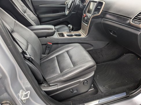 Used 2014 Jeep Grand Cherokee Limited image 35