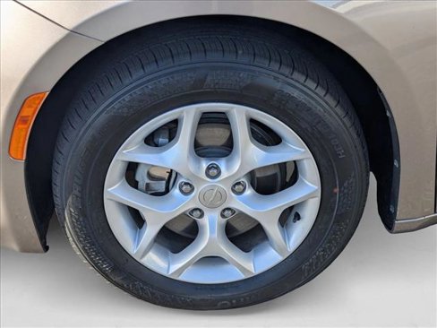 Used 2017 Chrysler Pacifica Touring-L image 24