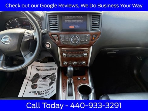 Used 2020 Nissan Pathfinder Platinum image 20