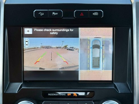 Used 2016 Ford F150 Platinum w/ Equipment Group 701A Luxury image 39