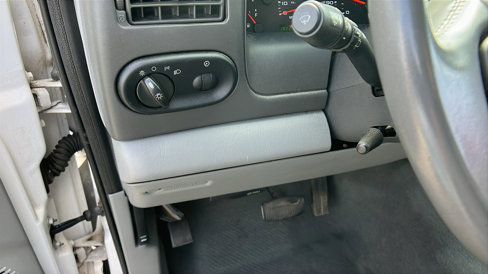 Used 2002 Ford Excursion XLT image 28