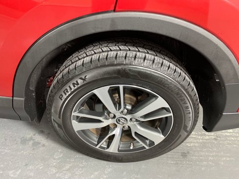 Used 2017 Toyota RAV4 XLE image 27