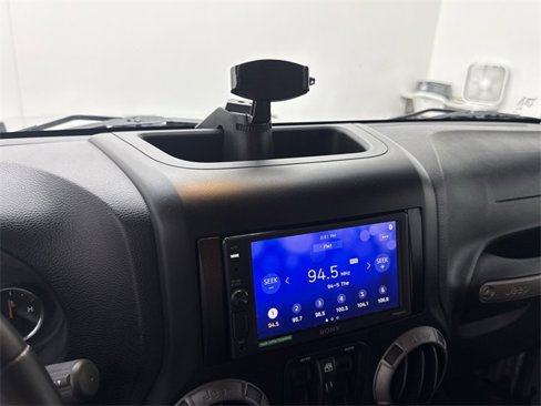 Used 2015 Jeep Wrangler Unlimited Sport w/ Quick Order Package 24S image 27