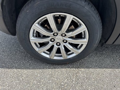 Certified 2023 Cadillac XT4 Premium Luxury image 17