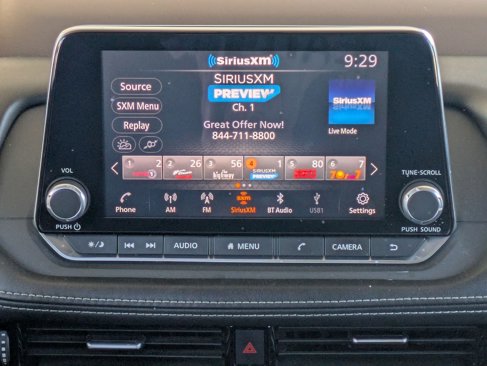 Used 2021 Nissan Rogue SV image 26