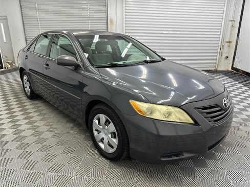 Used 2009 Toyota Camry LE image 7