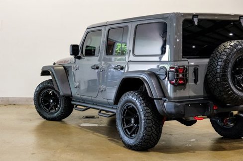 Used 2022 Jeep Wrangler Unlimited Rubicon w/ Steel Bumper Group image 45