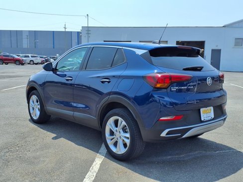 Used 2023 Buick Encore GX Preferred w/ Cold Weather Comfort Package image 5