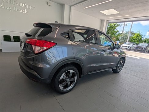 Used 2018 Honda HR-V EX image 7